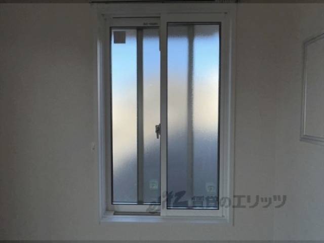 洋室の窓