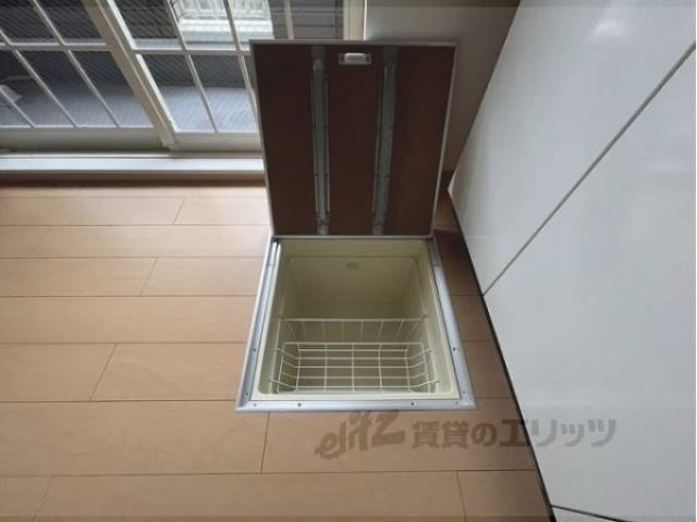 床下収納
