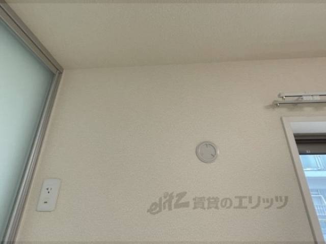 エアコン　設置場所