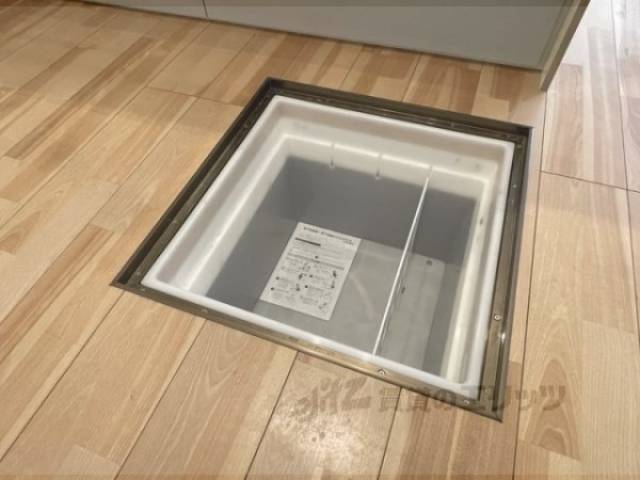 収納　床下収納
