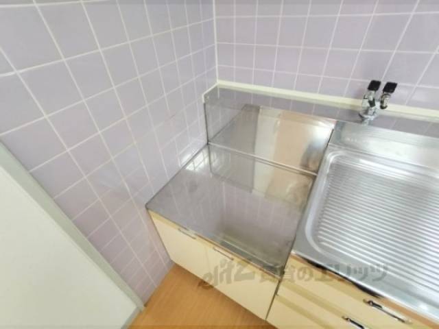 キッチン　コンロ置場