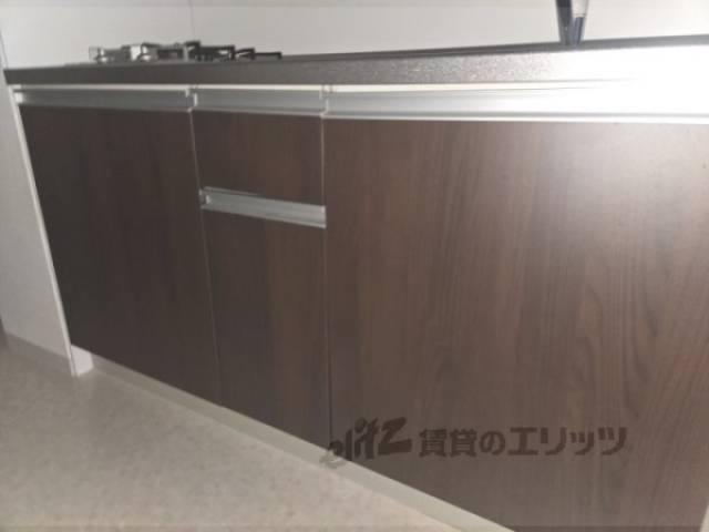 キッチン　下収納