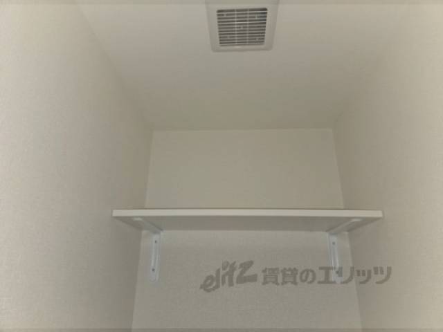 トイレ　収納