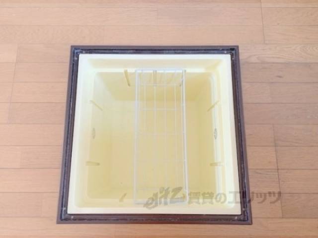 収納　床下収納