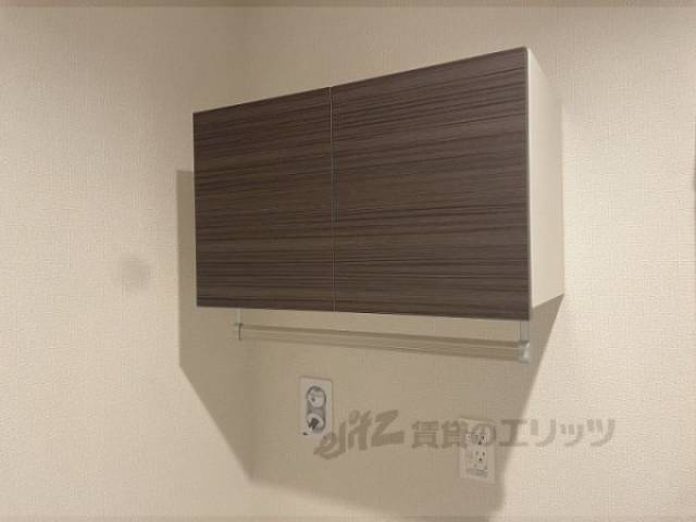 洗濯機置場　収納