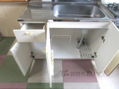 キッチン　収納