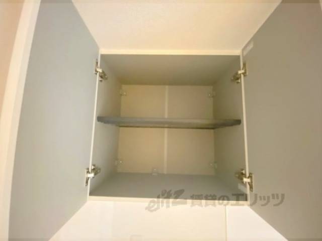 キッチン　上部収納