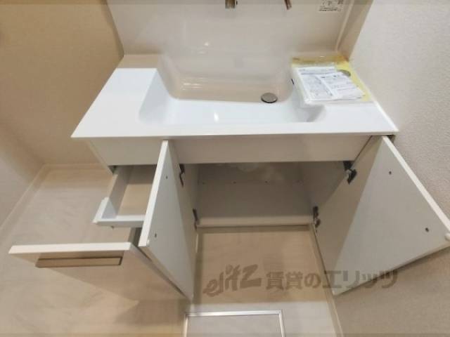 洗面所　収納