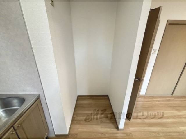 冷蔵庫置場