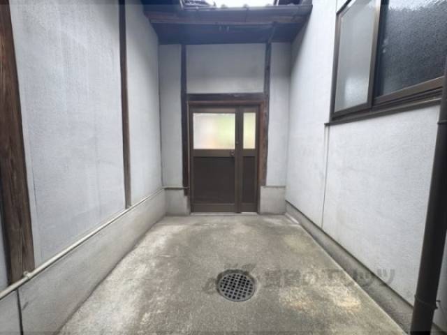 裏口