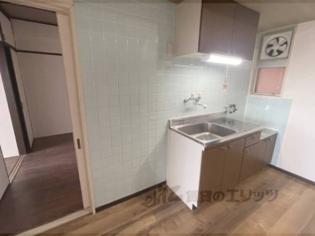 冷蔵庫置場