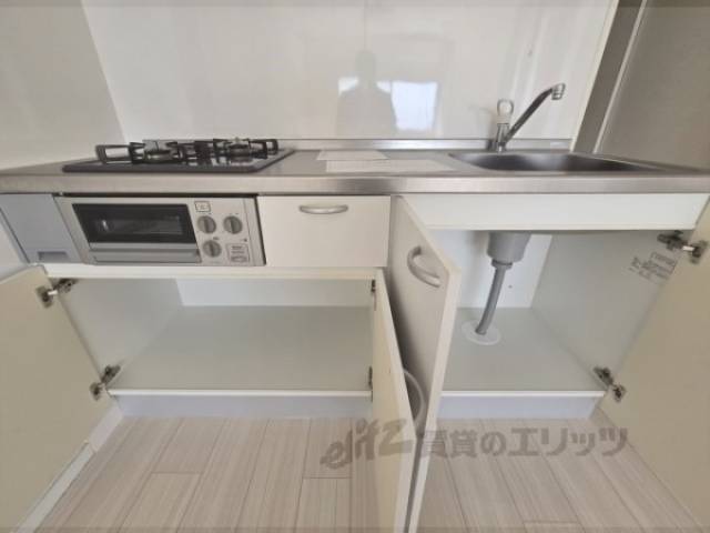 キッチン　下収納