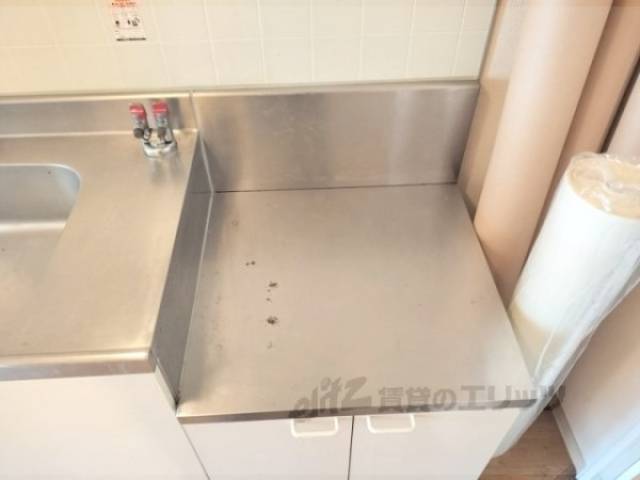 キッチン　コンロ置場