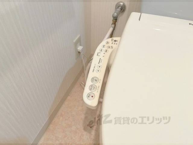 トイレ　洗浄機能付き