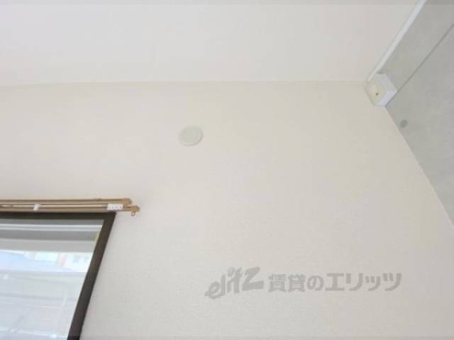 エアコン　設置場所