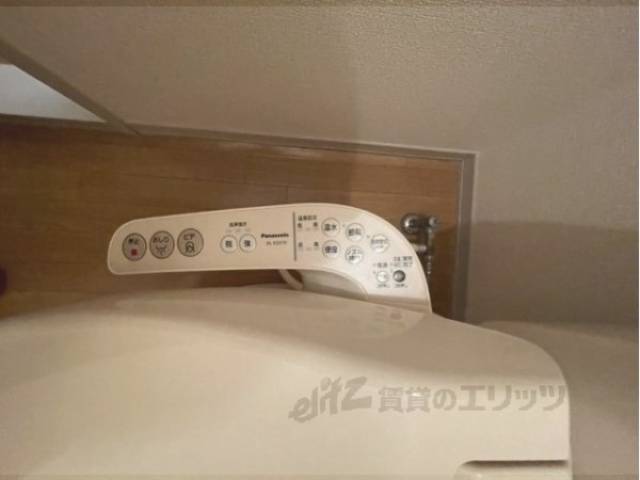 トイレ　洗浄機能付き