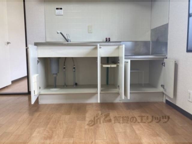 キッチン　収納