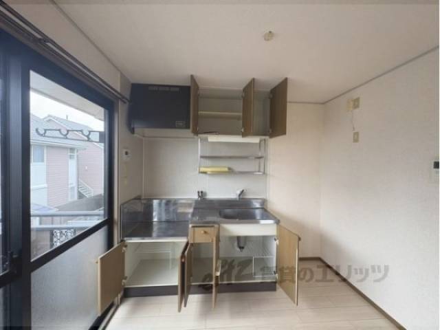 キッチン　収納