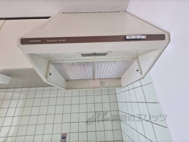 キッチン　換気扇