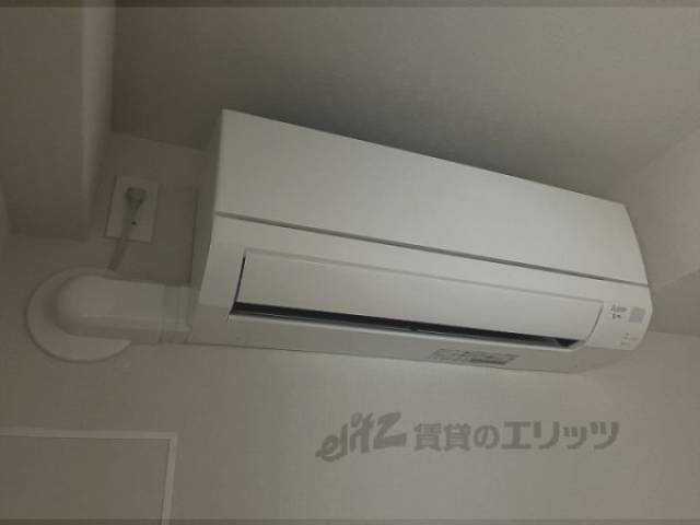 エアコン　納戸