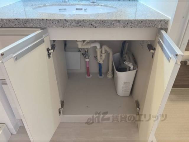 洗面所　収納
