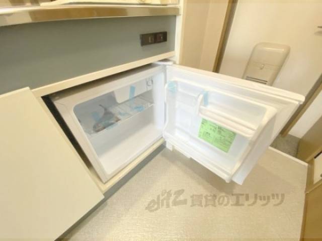 小型冷蔵庫