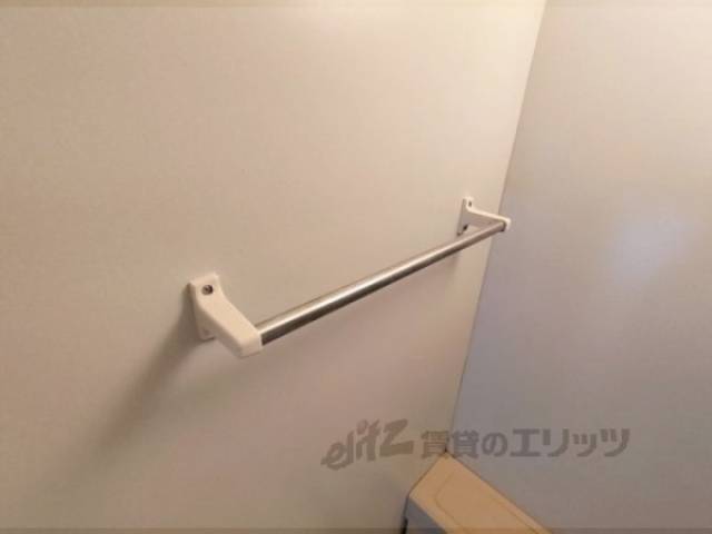 トイレ　タオル掛け