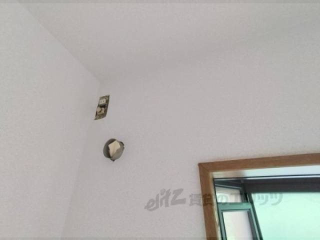 エアコン　設置場所