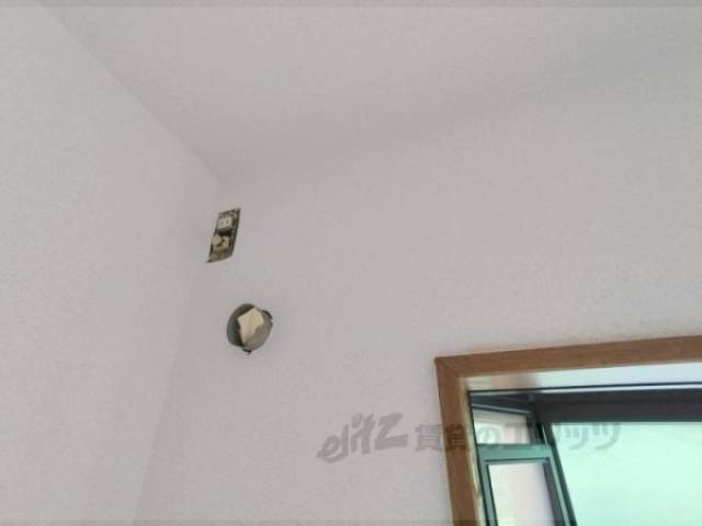 エアコン　設置場所