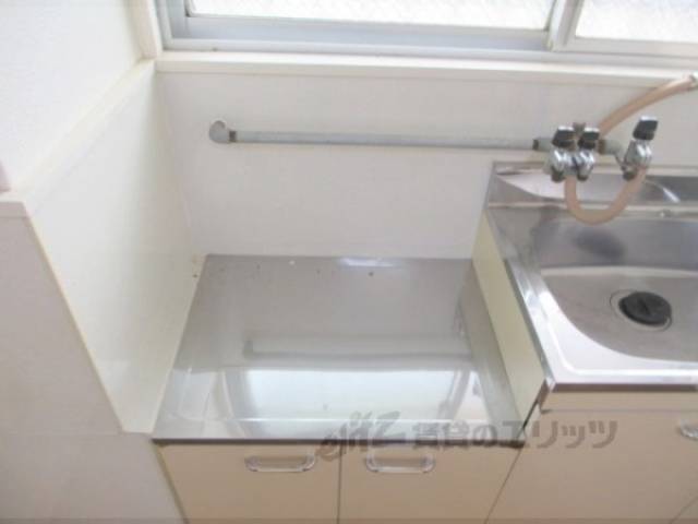 キッチン　コンロ置場