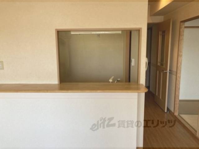 リビング　対面キッチン