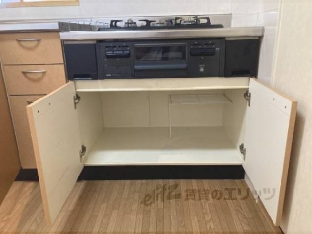 キッチン　収納