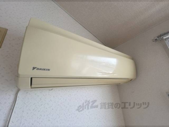 洋室　エアコン