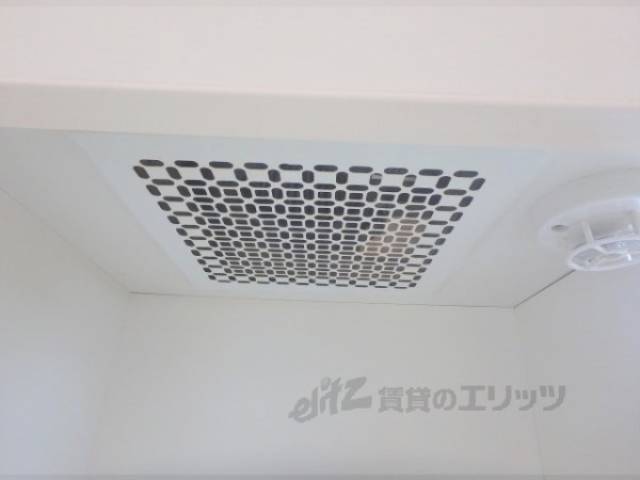 キッチン　換気扇