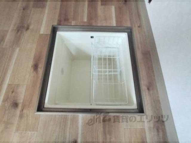 キッチン　床下収納