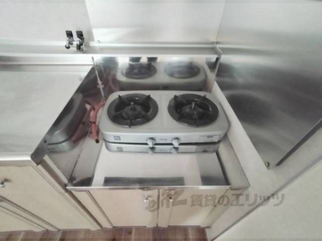 キッチン　コンロ