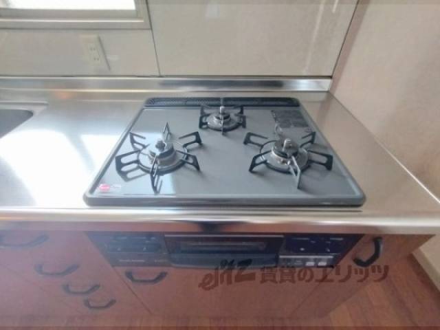 キッチン　コンロ