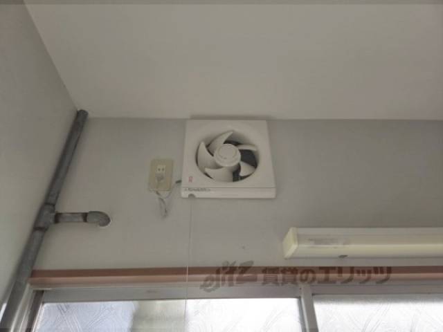 キッチン　換気扇