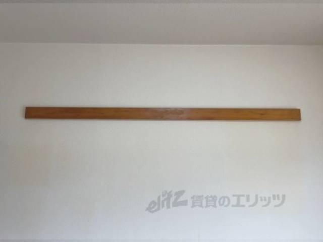 なげし