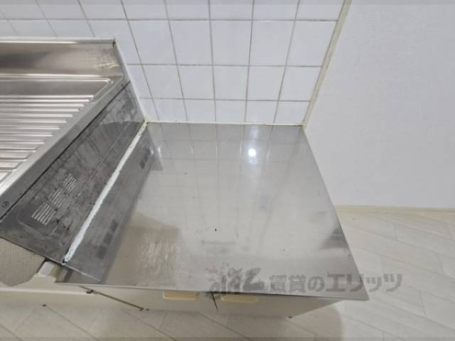 キッチン　コンロ置き場