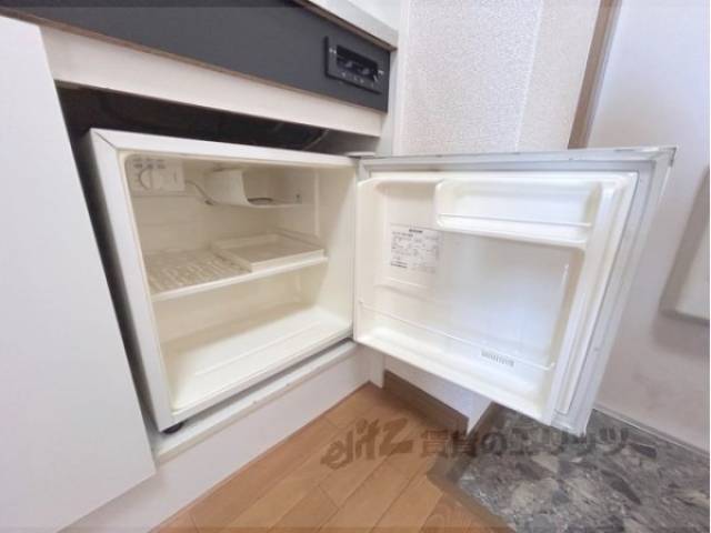 キッチン　冷蔵庫