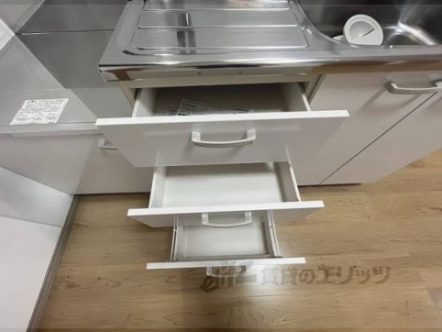 キッチン　収納