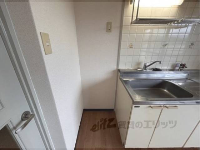 冷蔵庫置場