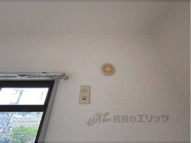 エアコン　設置可能
