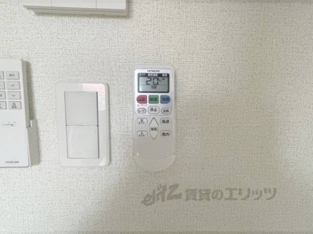 エアコンリモコン