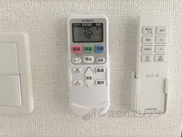 エアコンリモコン