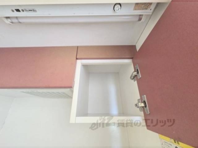 キッチン　上収納