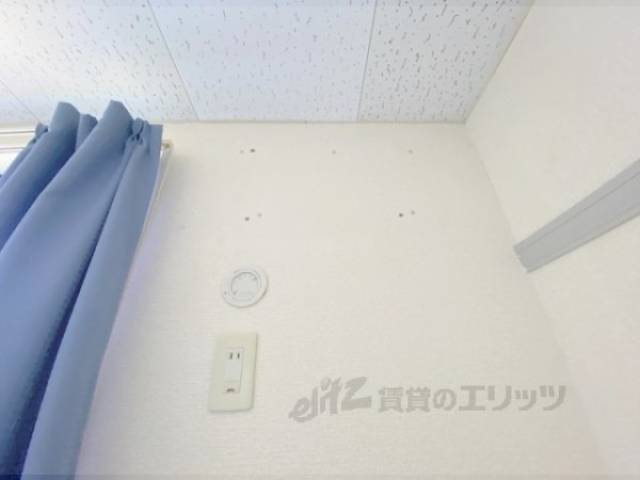 エアコン　設置場所