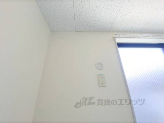 エアコン　設置場所