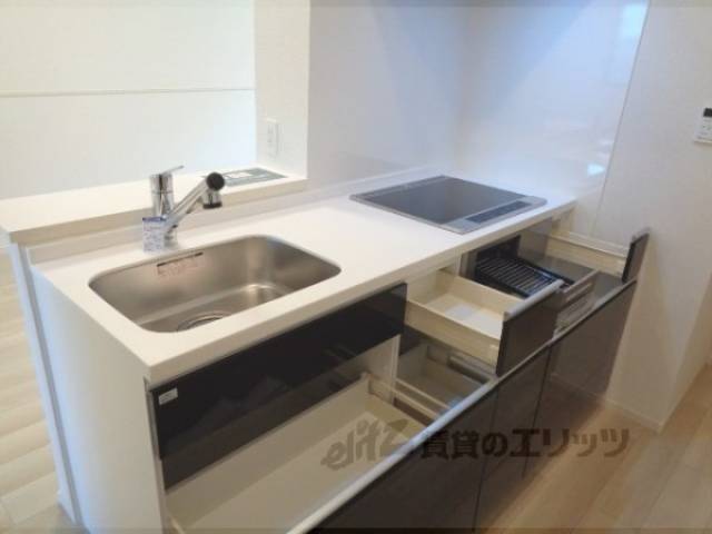 キッチン　収納